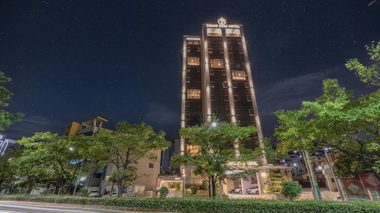 Yeongdo Grandbern Hotel Pusan Exteriér fotografie
