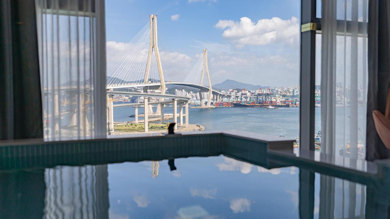 Yeongdo Grandbern Hotel Pusan Exteriér fotografie
